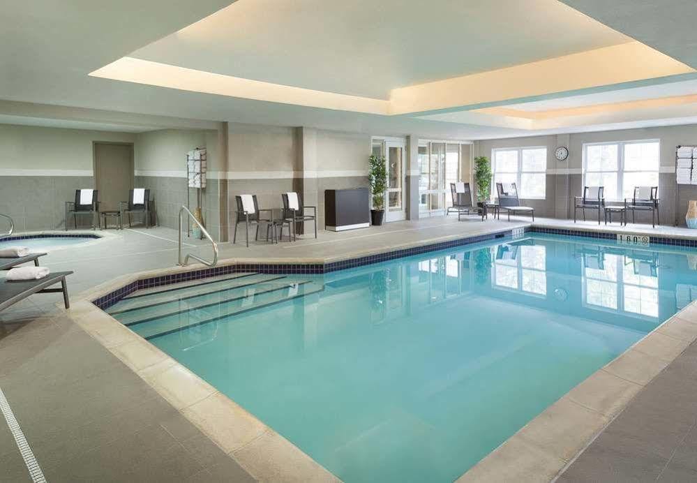 Hotel Courtyard By Marriott Toronto Mississauga/meadowvale